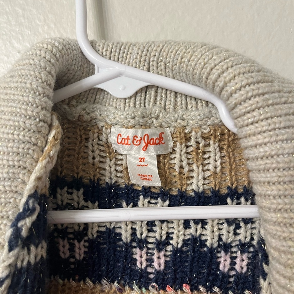 Super cool cardigan!! My LO loves it but is small now, full of life and style!